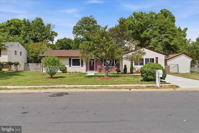 10501 BEECHWOOD DR, Waldorf, MD 20601