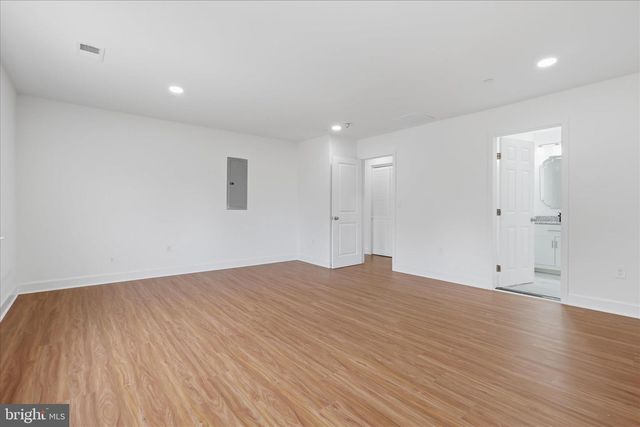 10501 BEECHWOOD DR, Waldorf, MD 20601