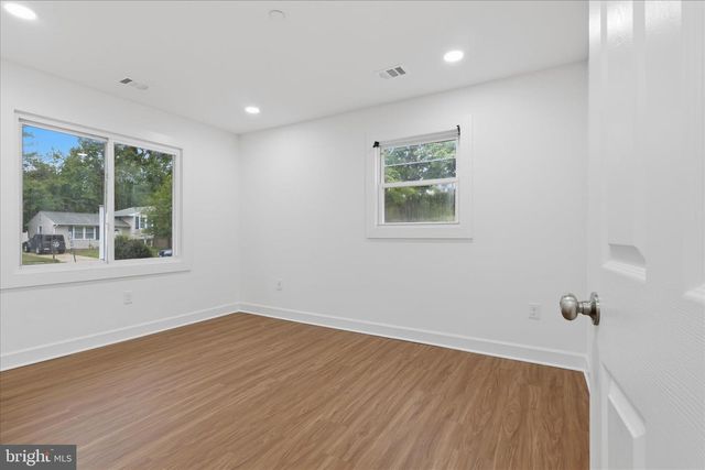 10501 BEECHWOOD DR, Waldorf, MD 20601