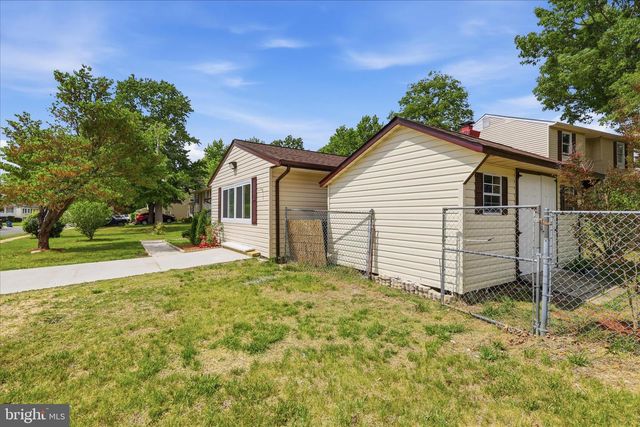 10501 BEECHWOOD DR, Waldorf, MD 20601