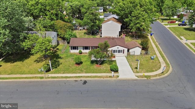 10501 BEECHWOOD DR, Waldorf, MD 20601