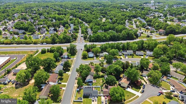 10501 BEECHWOOD DR, Waldorf, MD 20601
