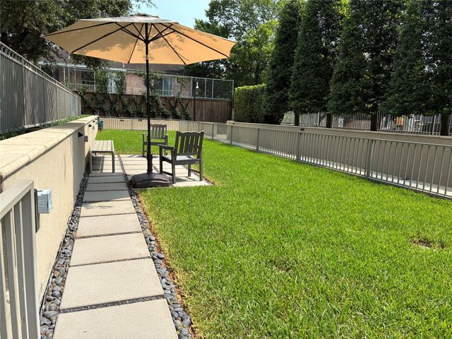 2200 Willowick Road 8BC, Houston, TX 77027