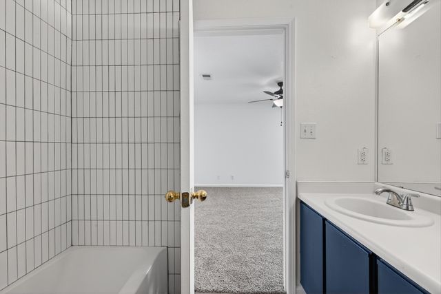 3012 Winston Meadows Drive NE, Rio Rancho, NM 87144