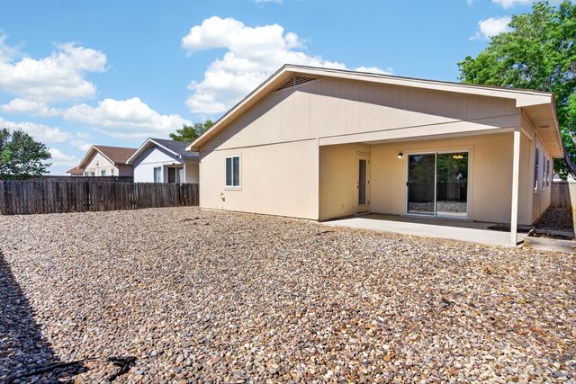 3012 Winston Meadows Drive NE, Rio Rancho, NM 87144