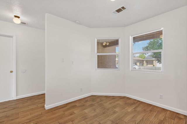 3012 Winston Meadows Drive NE, Rio Rancho, NM 87144