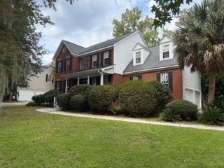 135 Old Course Road, Summerville, SC 29485