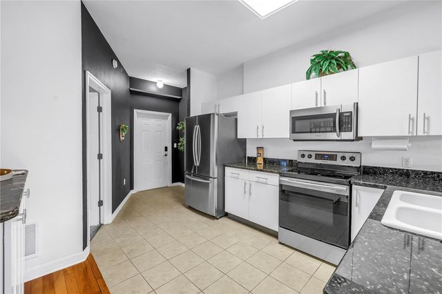 316 8TH STREET S 204, St Petersburg, FL 33701