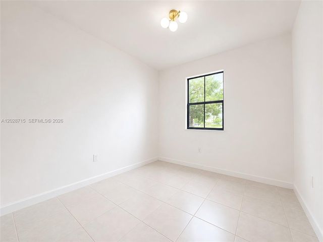 3448 W 110th Terrace, Hialeah, FL 33018