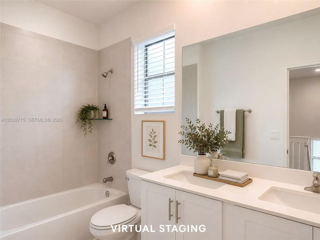 3448 W 110th Terrace, Hialeah, FL 33018