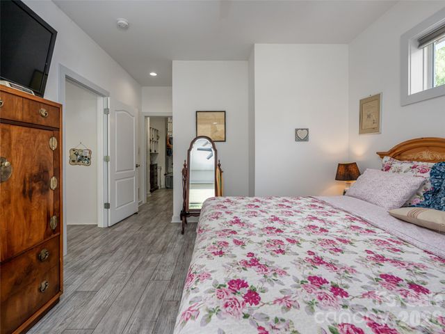 51 Verde Drive, Asheville, NC 28806