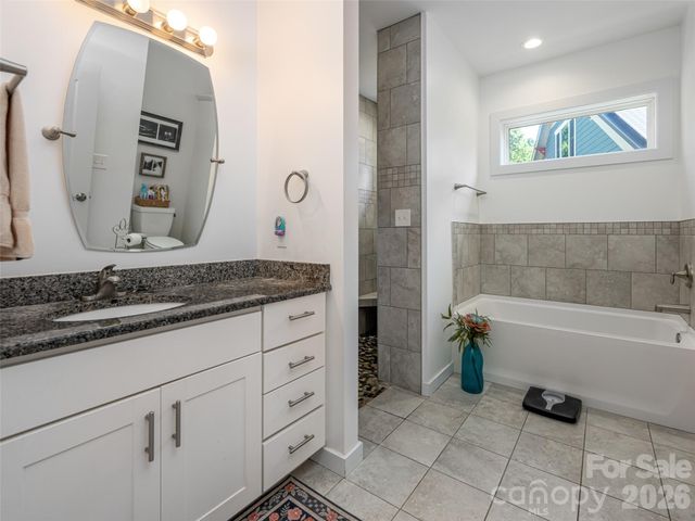 51 Verde Drive, Asheville, NC 28806