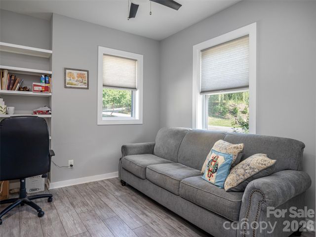 51 Verde Drive, Asheville, NC 28806