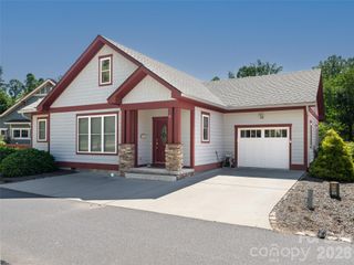 51 Verde Drive, Asheville, NC 28806