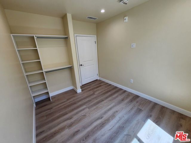 2726 S Cochran Avenue 101, Los Angeles, CA 90016