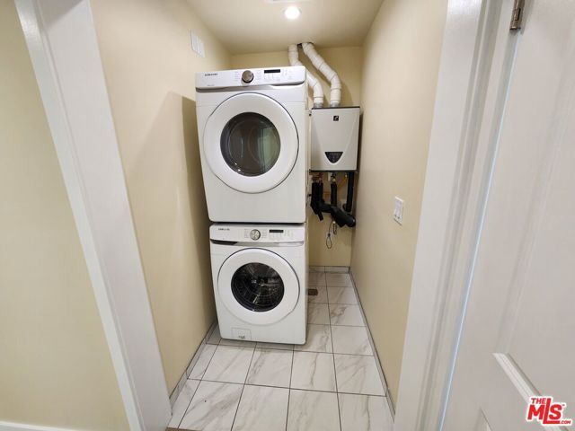 2726 S Cochran Avenue 101, Los Angeles, CA 90016