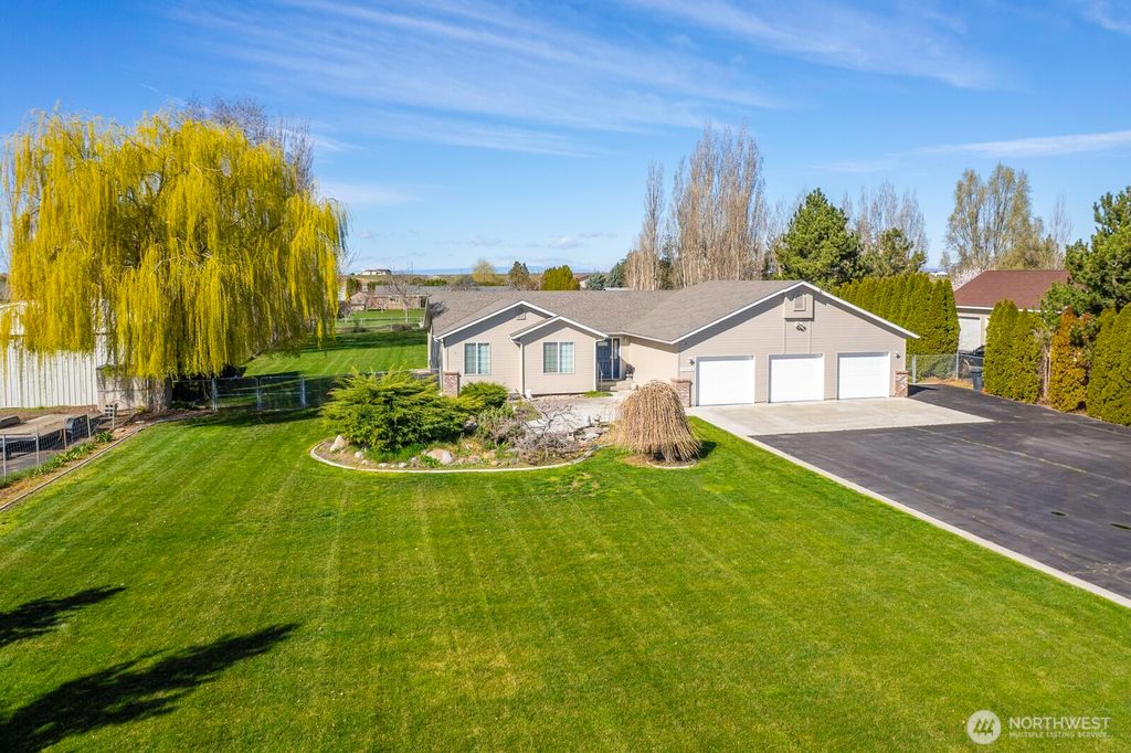 3440 Westshore Drive NE, Moses Lake, WA 98837
