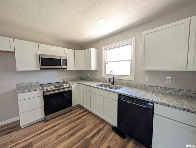 6403 N TALISMAN Terrace, Peoria, IL 61615