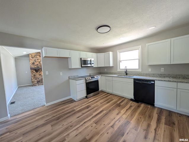 6403 N TALISMAN Terrace, Peoria, IL 61615