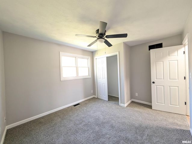 6403 N TALISMAN Terrace, Peoria, IL 61615