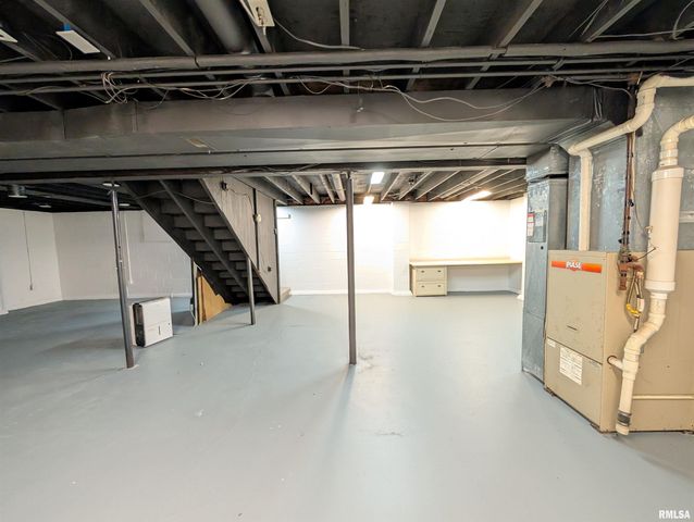 6403 N TALISMAN Terrace, Peoria, IL 61615