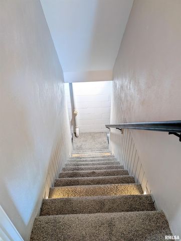 6403 N TALISMAN Terrace, Peoria, IL 61615