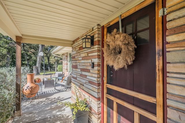 4112 Brooks Baker Avenue, Lakeside, TX 76135