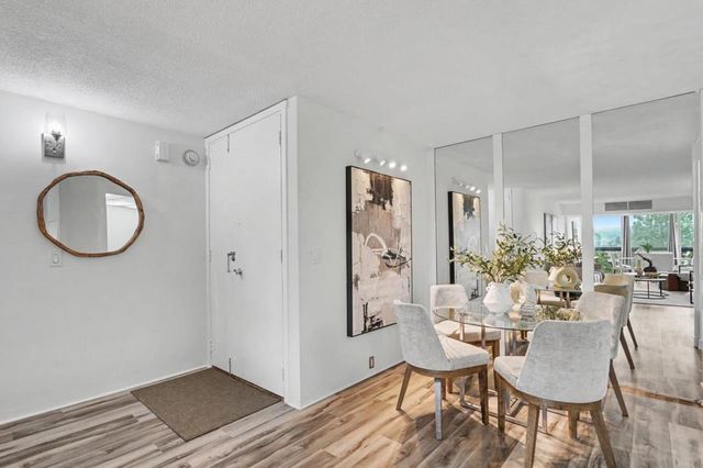 101 Alma Street 904, Palo Alto, CA 94301