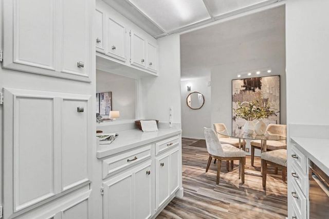 101 Alma Street 904, Palo Alto, CA 94301