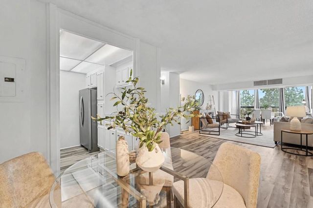 101 Alma Street 904, Palo Alto, CA 94301