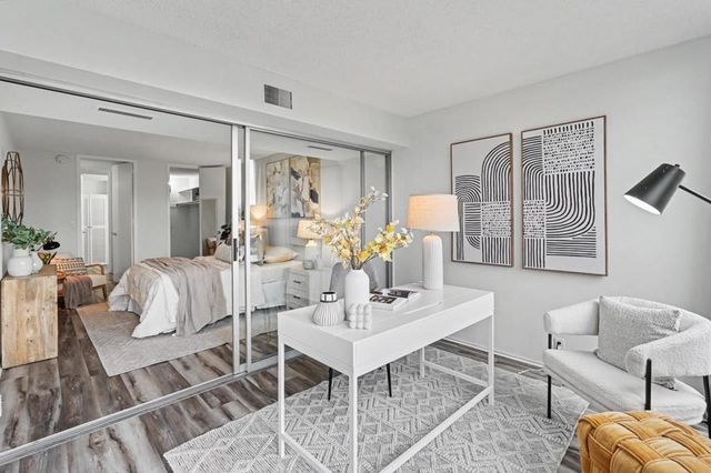 101 Alma Street 904, Palo Alto, CA 94301