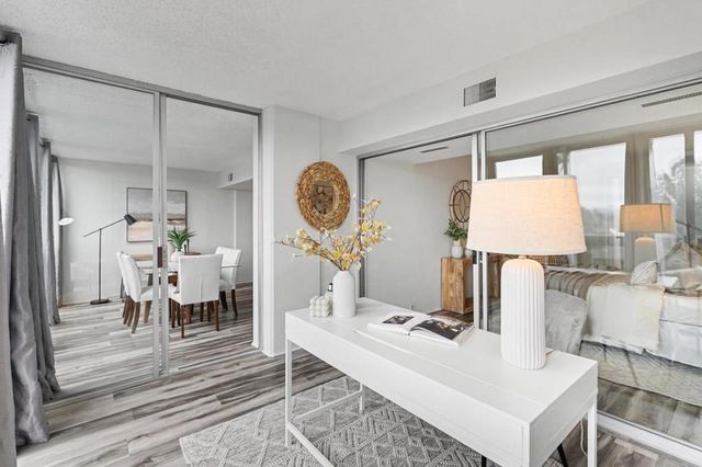 101 Alma Street 904, Palo Alto, CA 94301