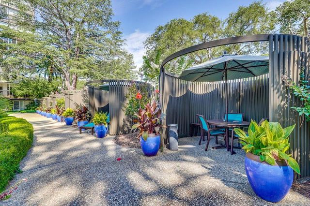 101 Alma Street 904, Palo Alto, CA 94301