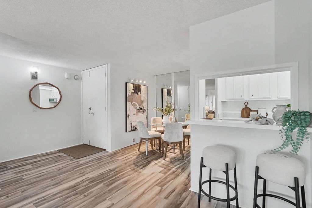 Image 12 of property listing at 101 Alma Street 904, Palo Alto, CA 94301