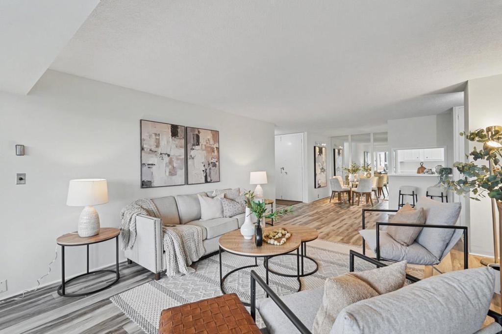 Image 3 of property listing at 101 Alma Street 904, Palo Alto, CA 94301