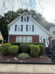 433 Miller Ave, City Of But Ne, PA 16001