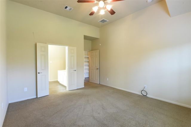 118 E Lasting Spring Circle, Spring, TX 77389