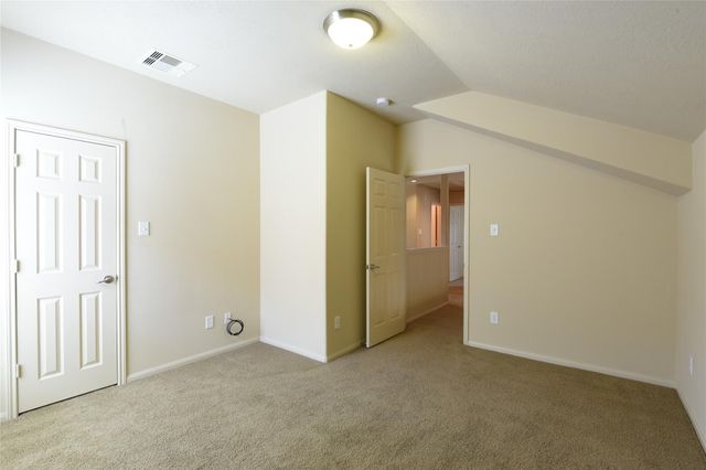 118 E Lasting Spring Circle, Spring, TX 77389