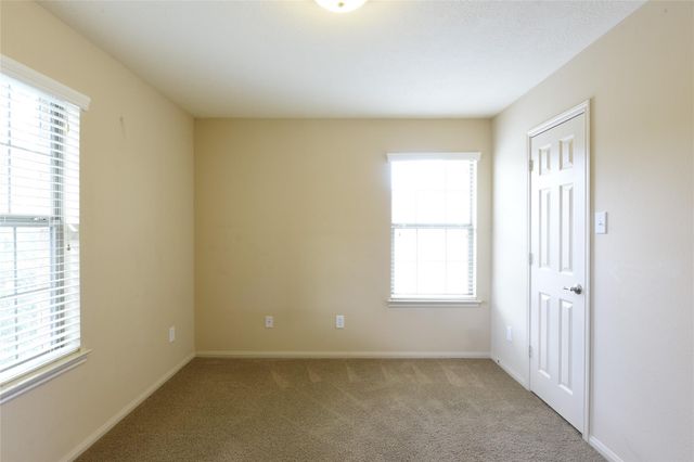 118 E Lasting Spring Circle, Spring, TX 77389