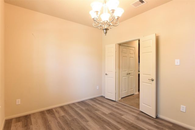 118 E Lasting Spring Circle, Spring, TX 77389
