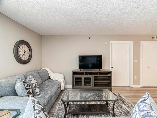 106 Port Royal Way, Pensacola, FL 32502