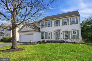 6 SUSANNA WAY, Newtown, PA 18940
