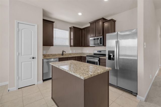 7730 Boulder Sunstone Ln, Conroe, TX 77304