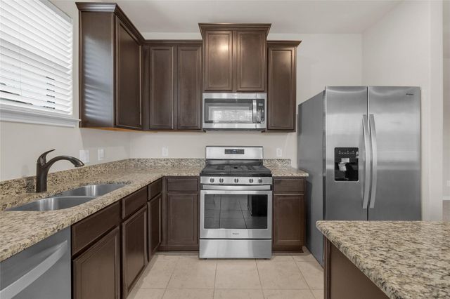 7730 Boulder Sunstone Ln, Conroe, TX 77304