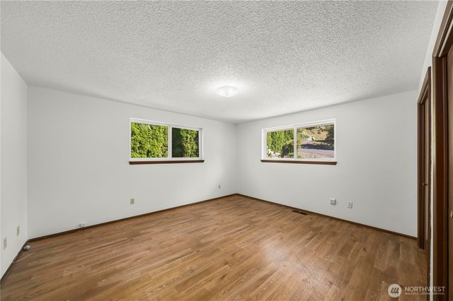 29903 Marine View Drive SW, Federal Way, WA 98023