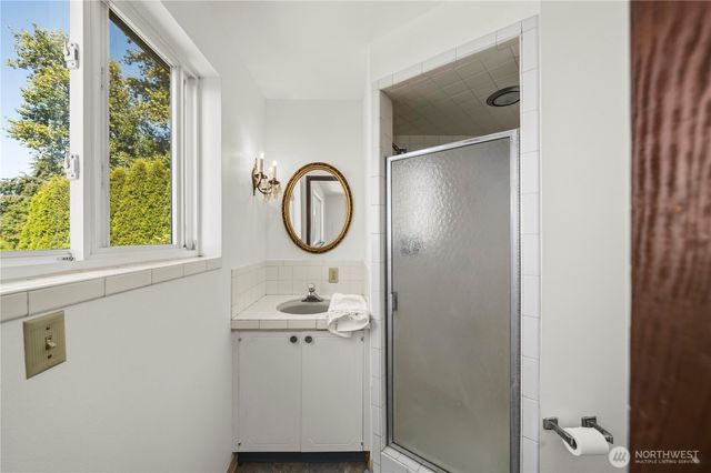 29903 Marine View Drive SW, Federal Way, WA 98023