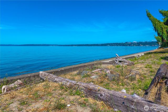 29903 Marine View Drive SW, Federal Way, WA 98023