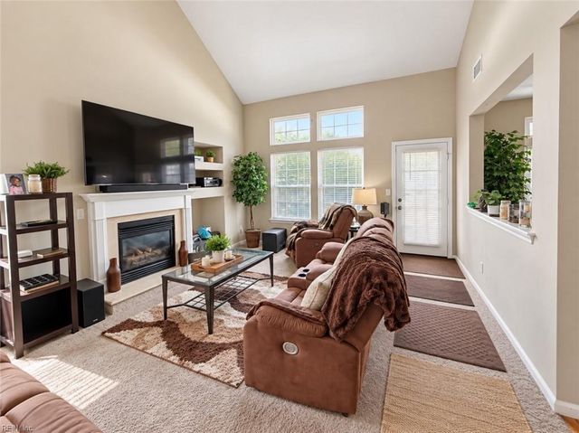 2001 Woodshire WAY, Suffolk, VA 23434