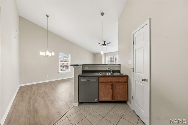 55 Timber Oaks Trail, O'fallon, MO 63368