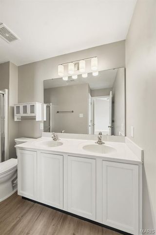 55 Timber Oaks Trail, O'fallon, MO 63368
